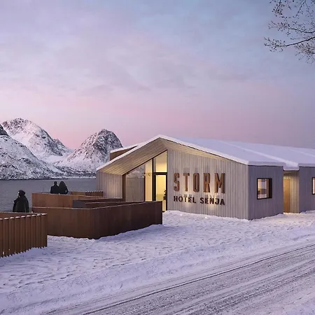 Storm Hotel Senja